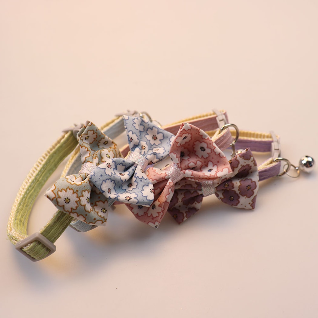 Mokka - Elegant Floral Bow Detail Cat Collar