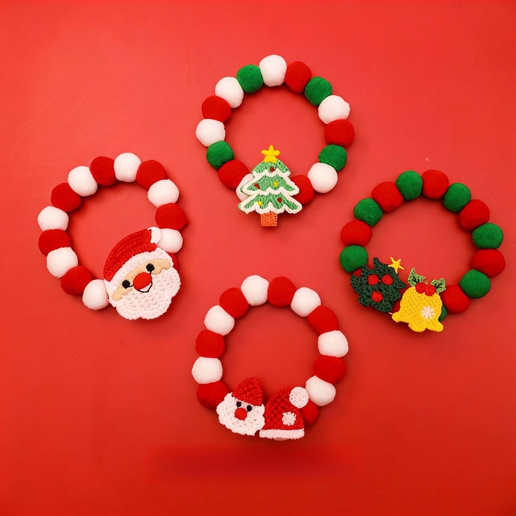 Christmoo - Cartoon Holiday Pattern Christmas Cat Collar