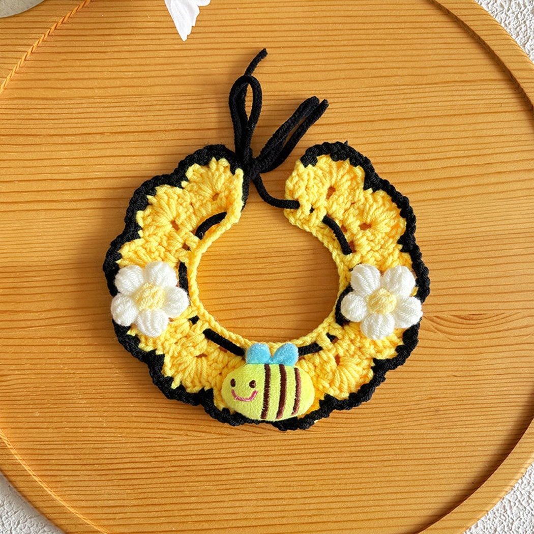 Mokka - Bee Scalloped Knit Look Cat Collar