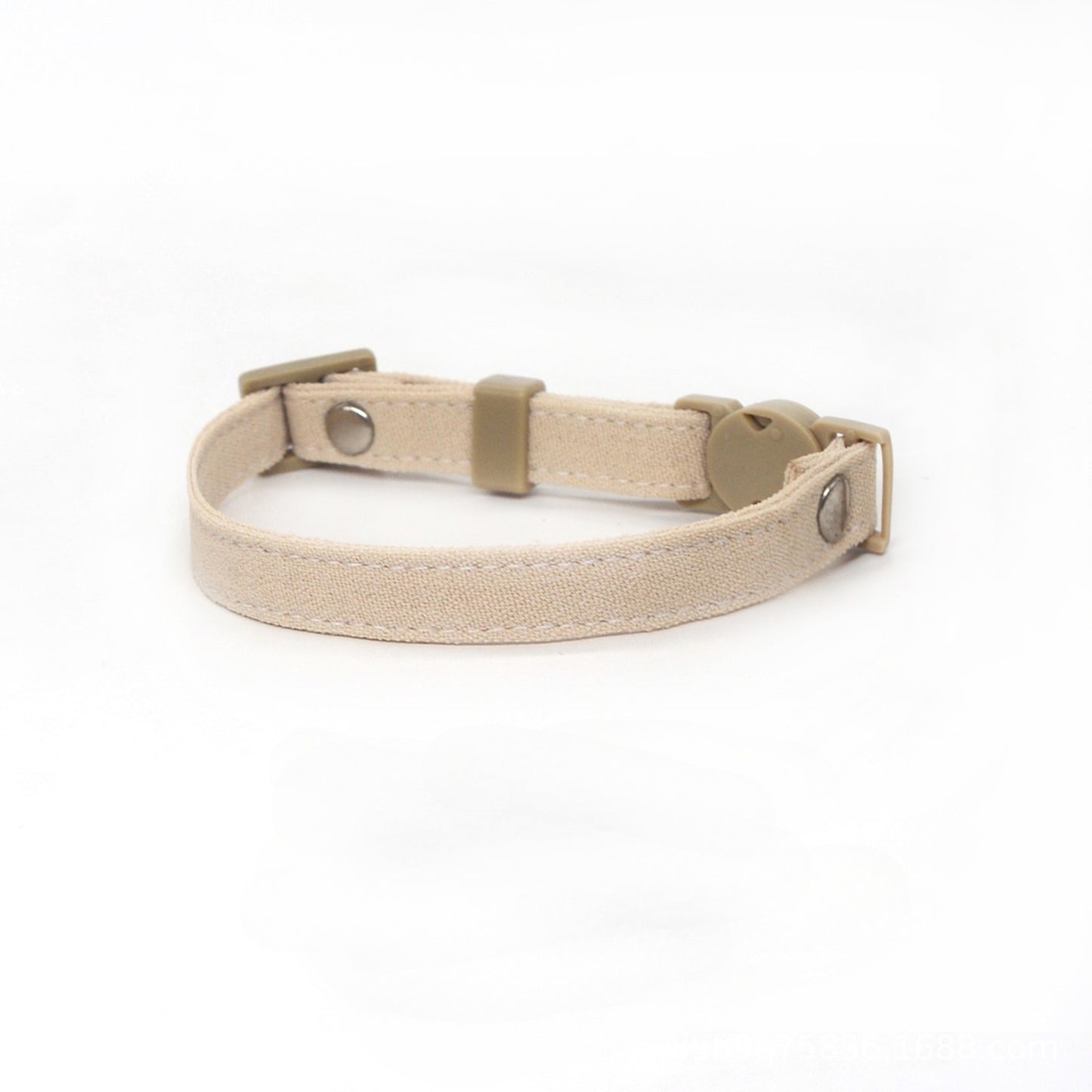Cat wearing Mokka breakaway collar with soft brown fabric and black buckle