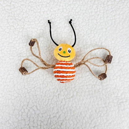 Moo - Smiling Rope-Wrapped Insect-Shaped Cat Toy