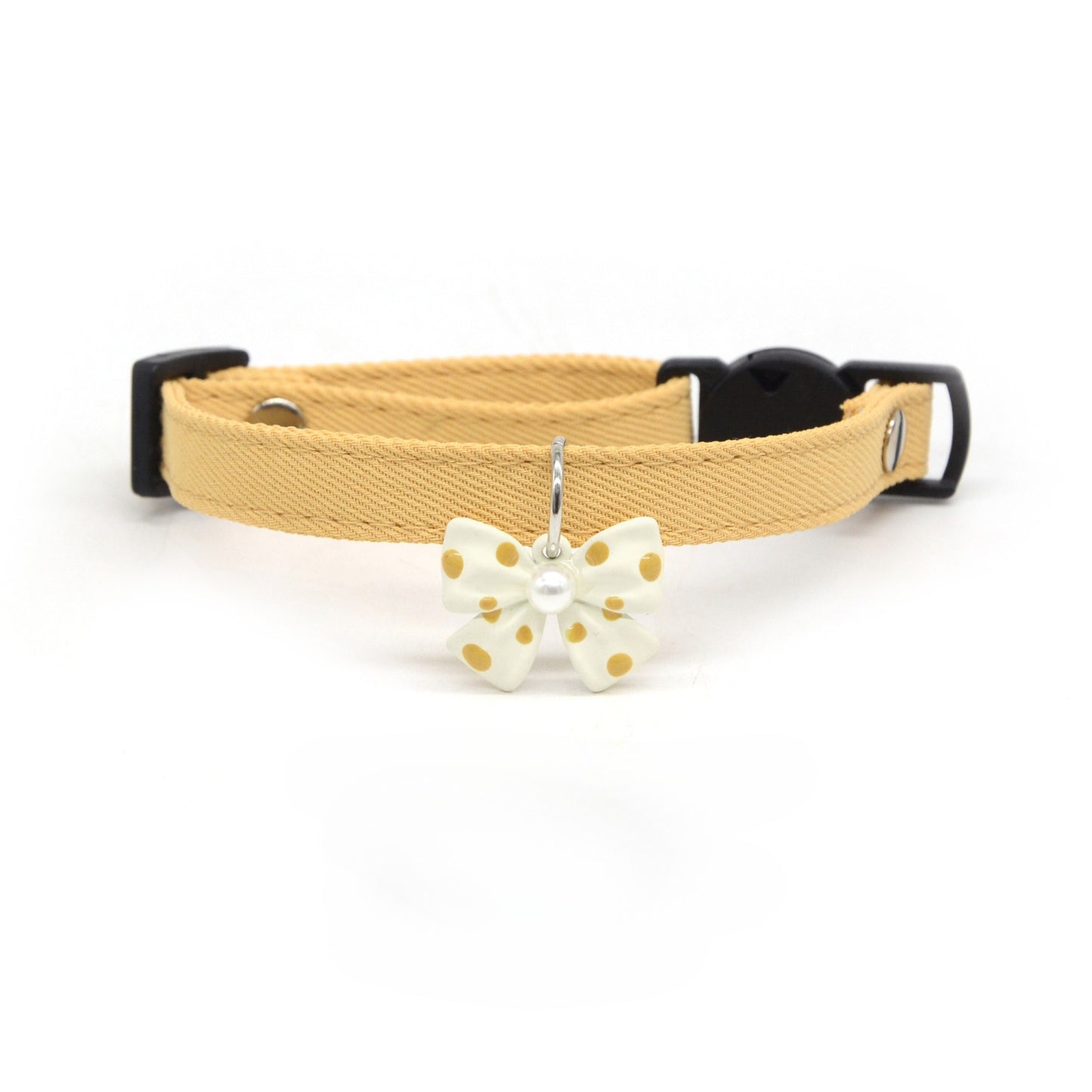 Side view of the Mokka breakaway collar showing the breakaway clasp mechanism