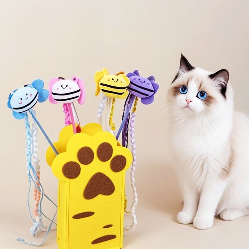 Moo - Bee Shaped Plush Cat Teaser Wand Toy