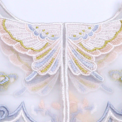 Mokka cat collar featuring butterfly embroidery with buckle visible
