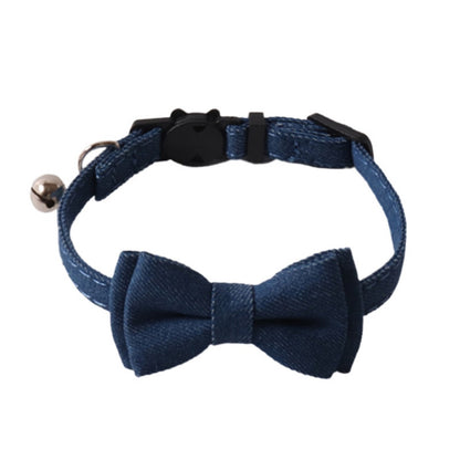 Mokka stripe bow tie cat collar displayed with bow tie centered