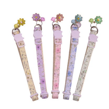 Mokka - Daisy Charm Floral Pattern Cat Collar