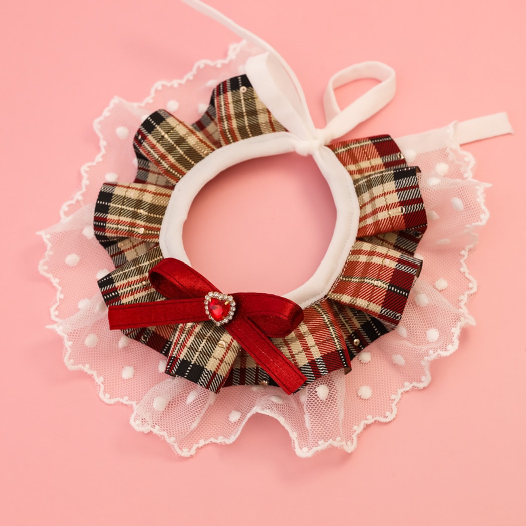 Mokka - Plaid Lace Ruffle Heart Accent Cat Collar