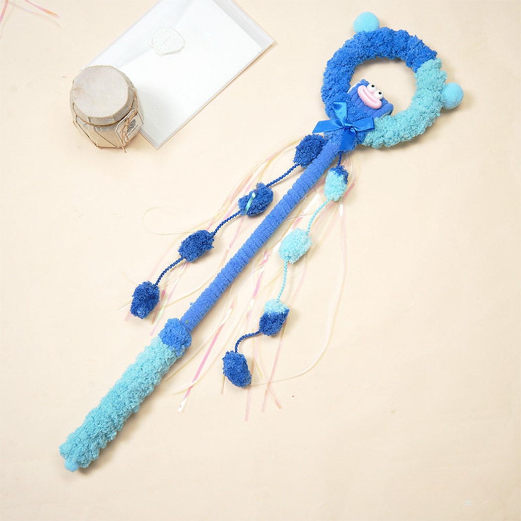 Moo - Magic Ring Shaped Cat Wand Toy