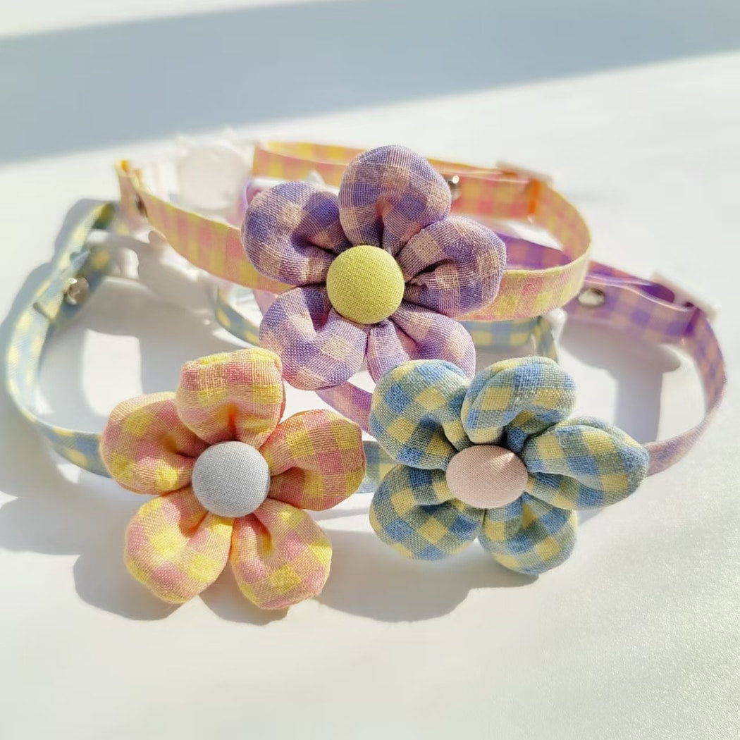 Mokka - Gingham Flower Decorative Cat Collar