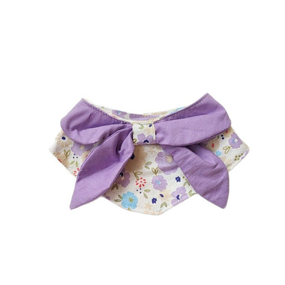 Mokka flower print cat neck bib packaging with product label