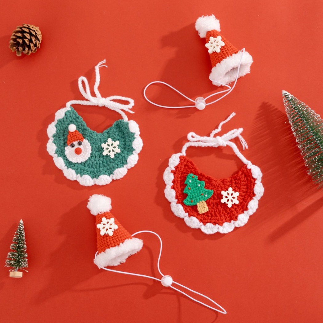 Mokka - Christmas Crochet Pet Bib