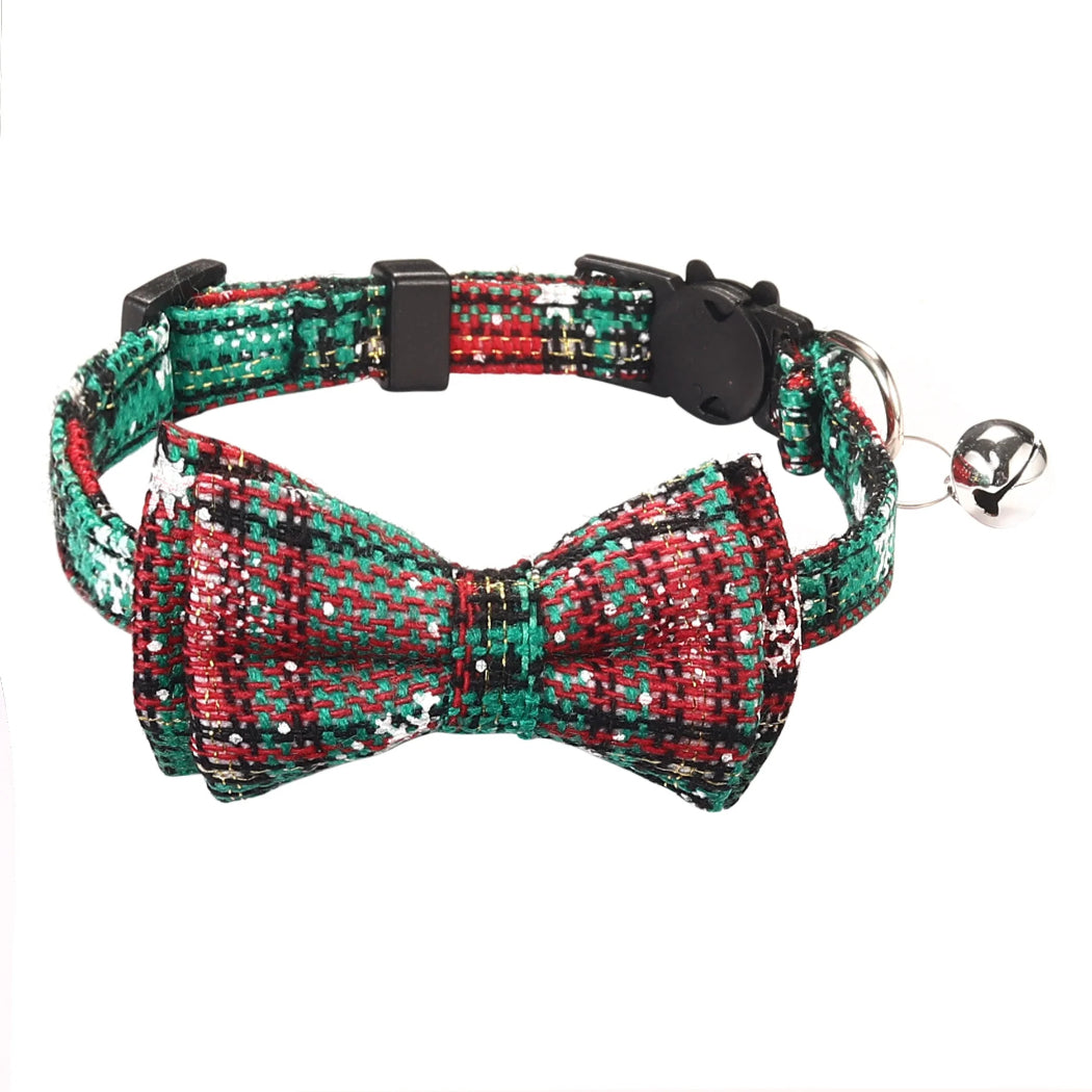 Mokka - Christmas Plaid Snowflake Breakaway Cat Collar