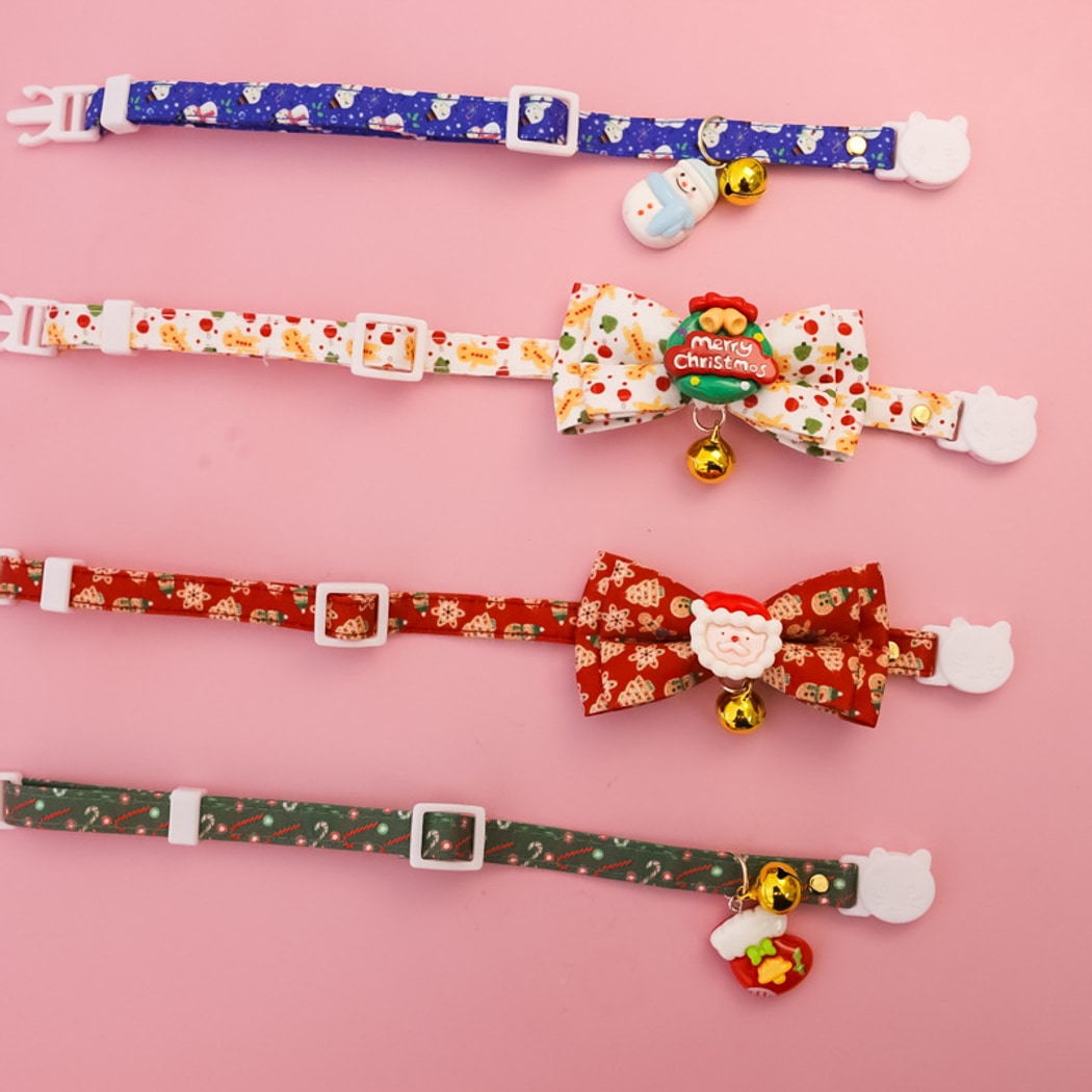 Christmoo - Cartoon Christmas Bow Tie Pet Collar