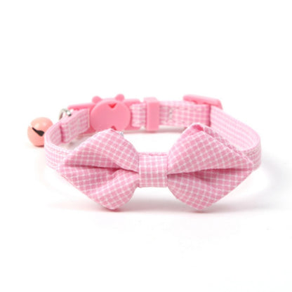 Mokka gingham bow tie cat collar with bell shown from above