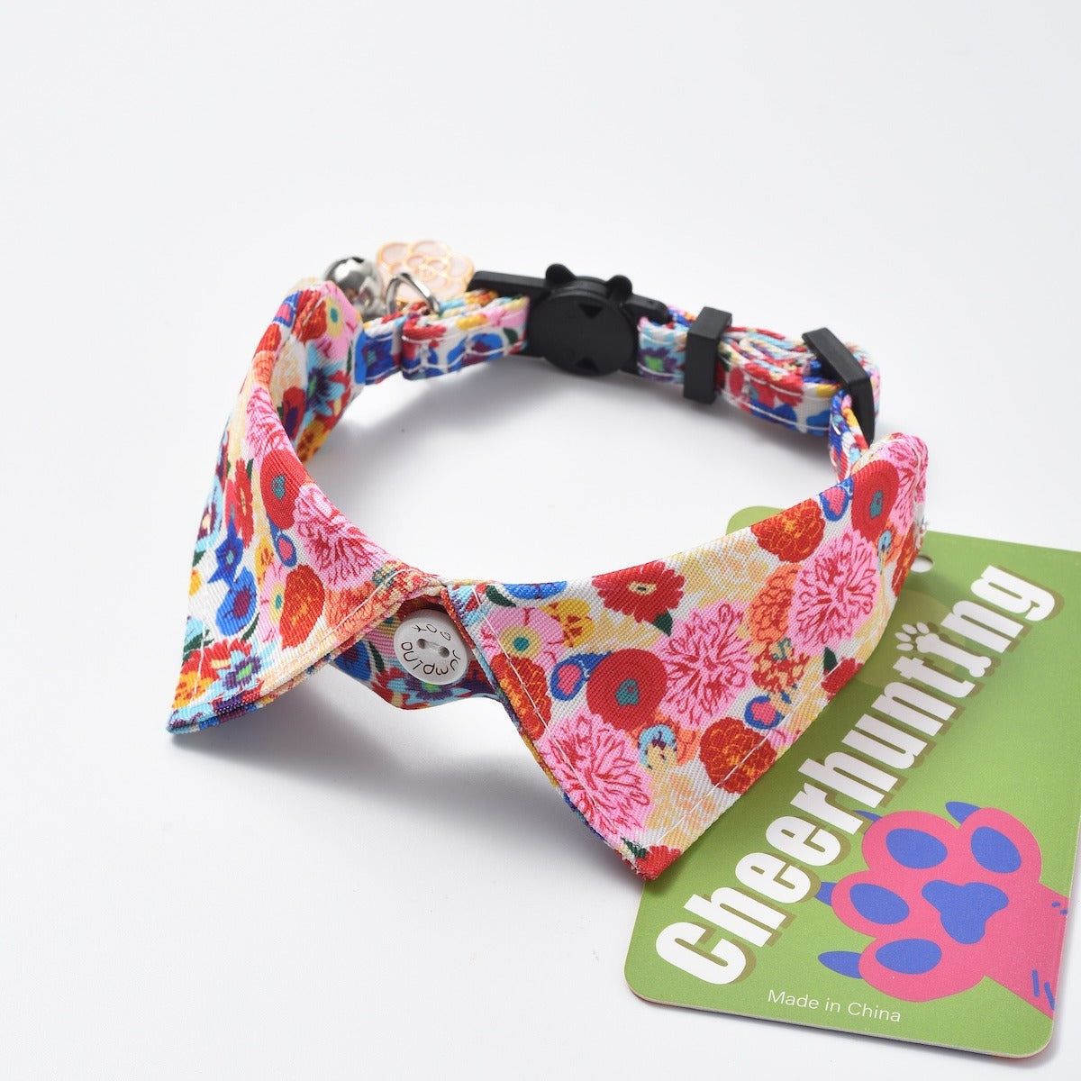 Mokka Flowal Cat Collar arranged to show both front and back sides