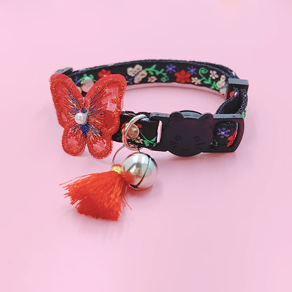 Close-up of Mokka Butterfly Anti-Choking Adjustable Cat Collar showing butterfly design
