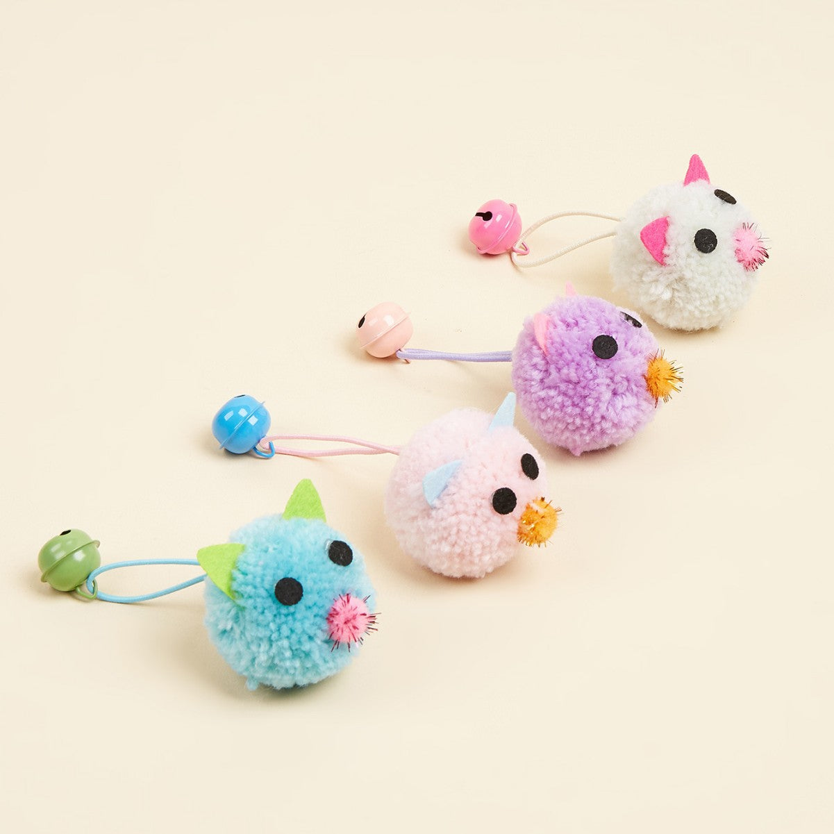 Moo - Fluffy Bell Mouse Cat Toy