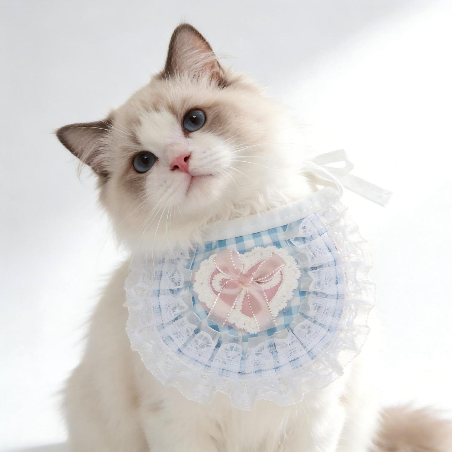 跨境宠物围脖猫咪蕾丝口水巾半圆系带围嘴玩偶围脖狗狗项圈厂家