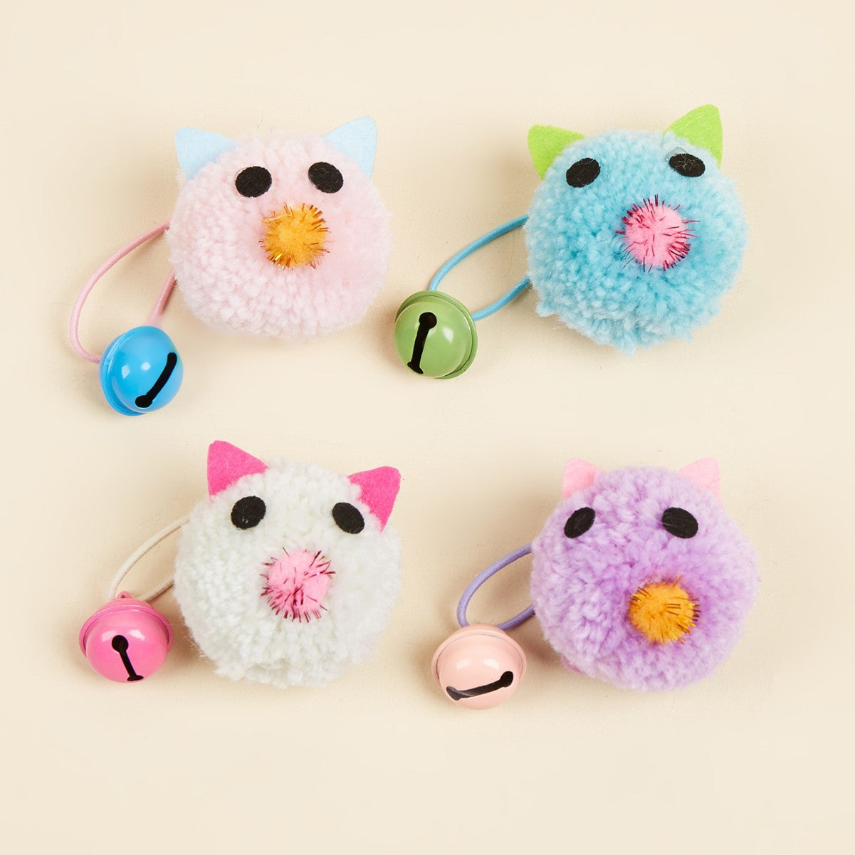 Moo - Fluffy Bell Mouse Cat Toy