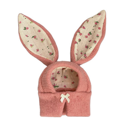 Close-up of Ozzie pet hat highlighting its shape and design