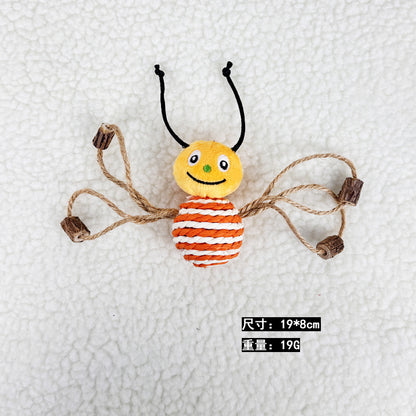 Moo - Smiling Rope-Wrapped Insect-Shaped Cat Toy