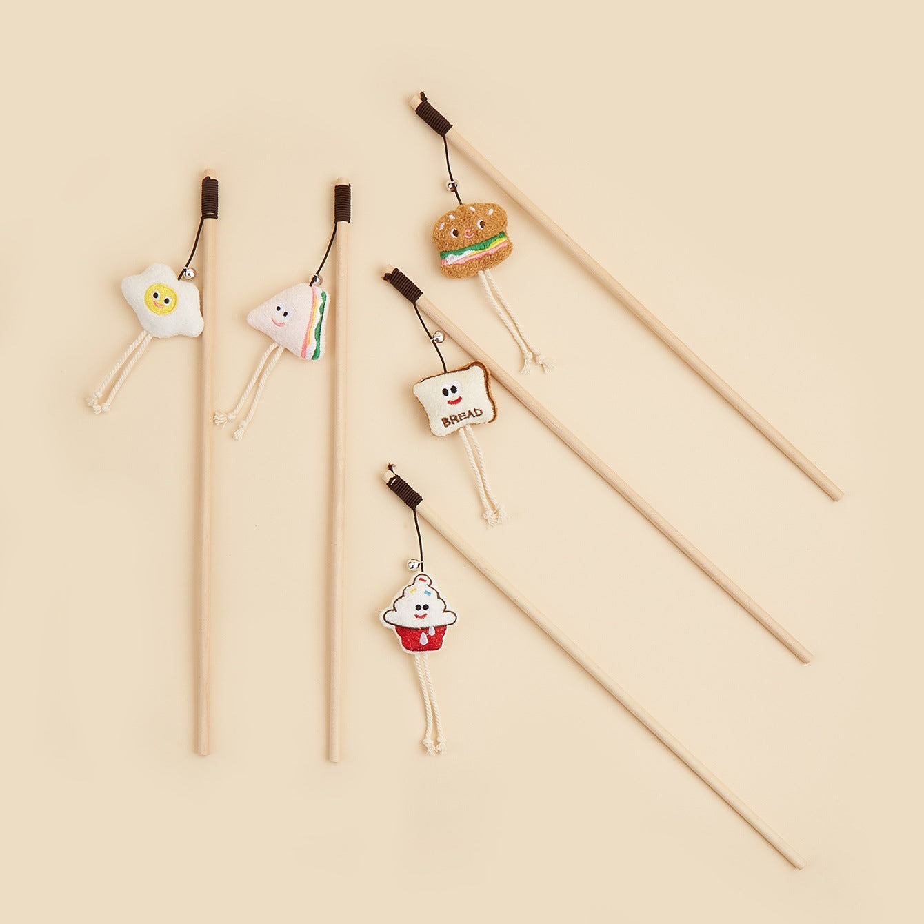 Moo - Food-Shaped Charm cat teaser wand