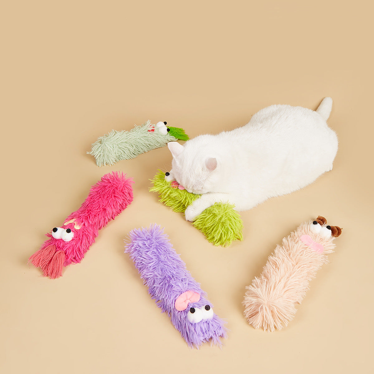 Moo - Fluffy Plush Caterpillar Cat Toy – Soft & Interactive