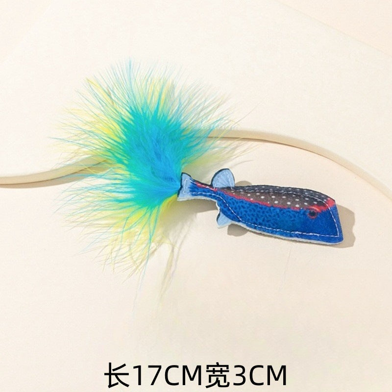 Moo - Feather-Tail fish-shaped cat toy