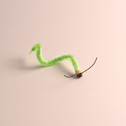 Moo - Wiggly Worm Chase Cat Toy