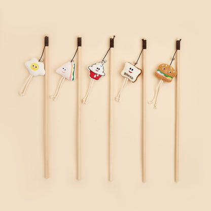 Moo - Food-Shaped Charm cat teaser wand