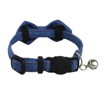 Side view of Mokka adjustable denim bow tie cat collar