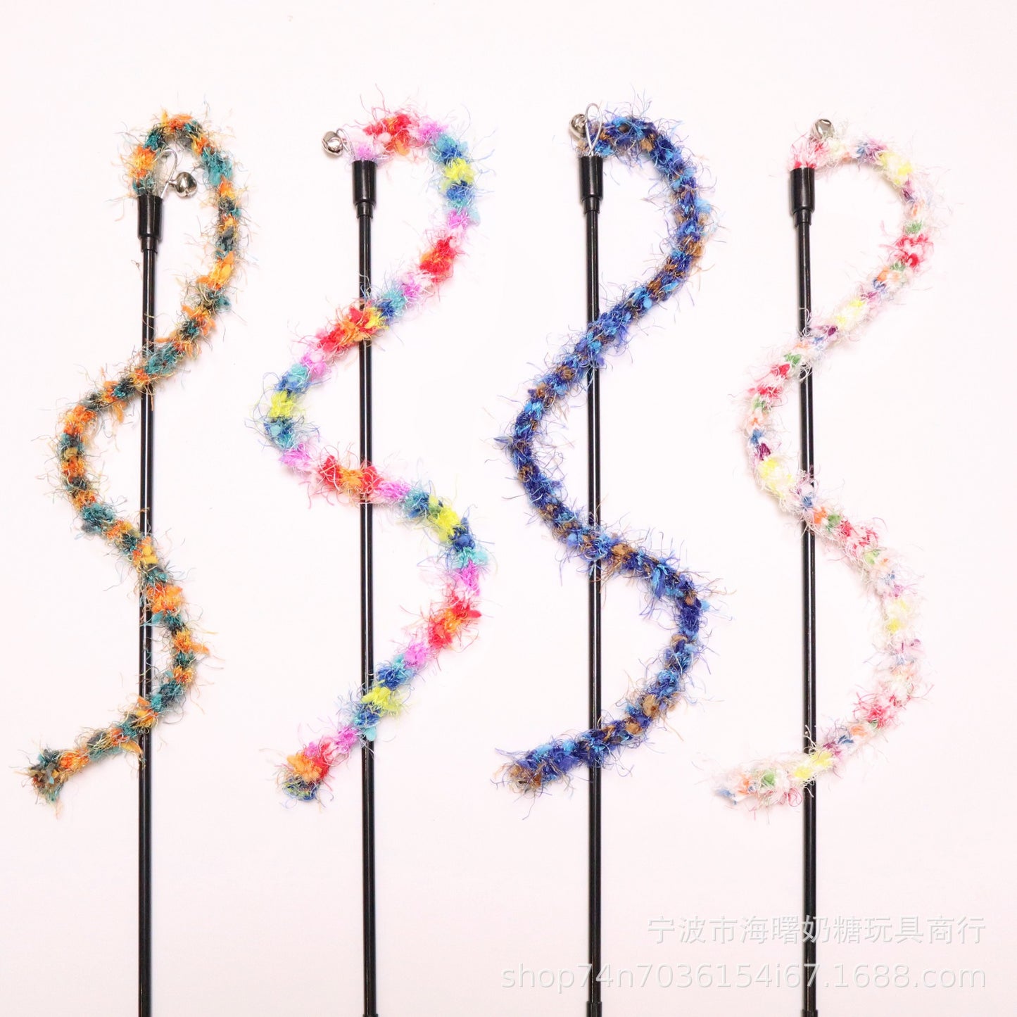 Moo - Fuzzy Cord Wand Cat Toy