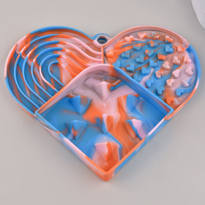 Bowlo -  Heart-Shaped Lick Mat