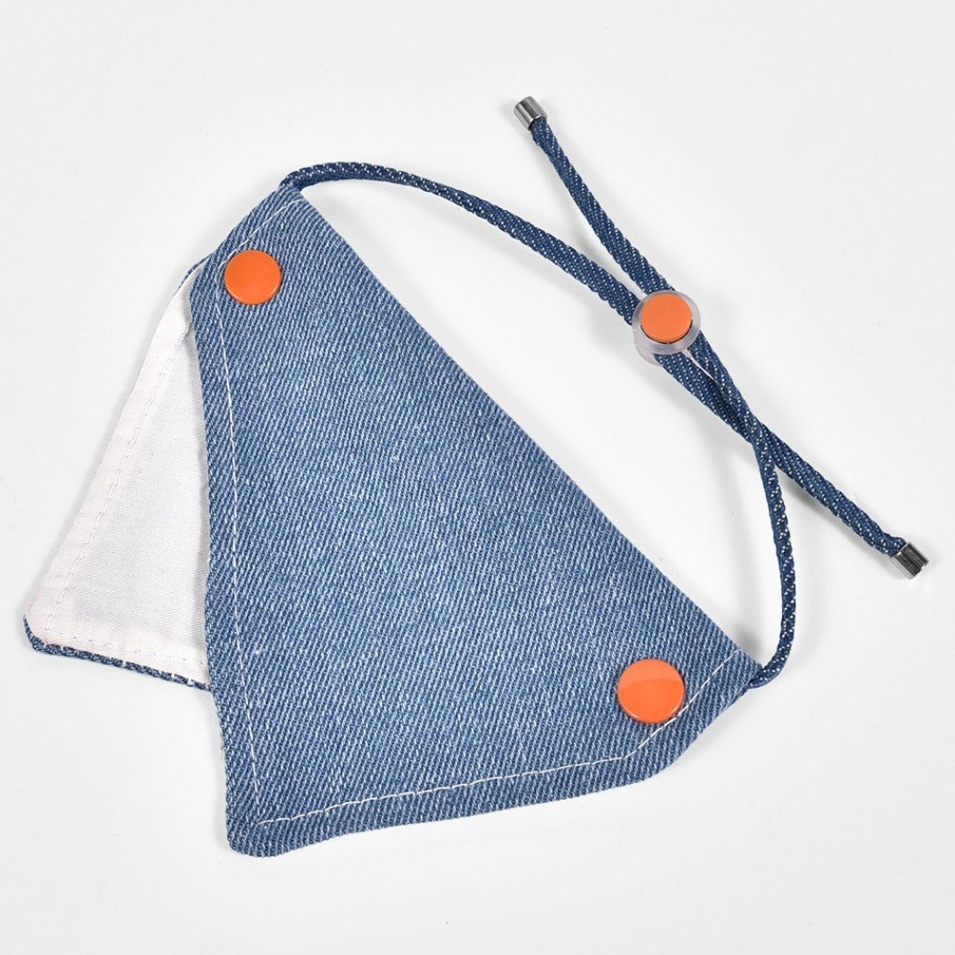 Mokka cat wearing a button detail bandana around its neck
