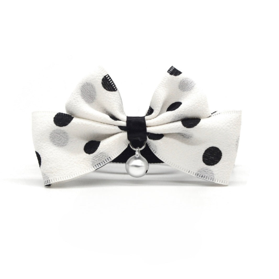Mokka playful polka dot bow breakaway cat collar in pink with white dots