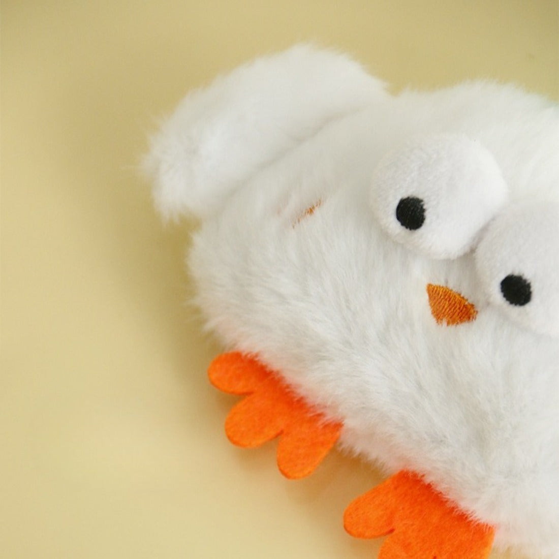 Moo – Fuzzy White Chicken Cat Toy