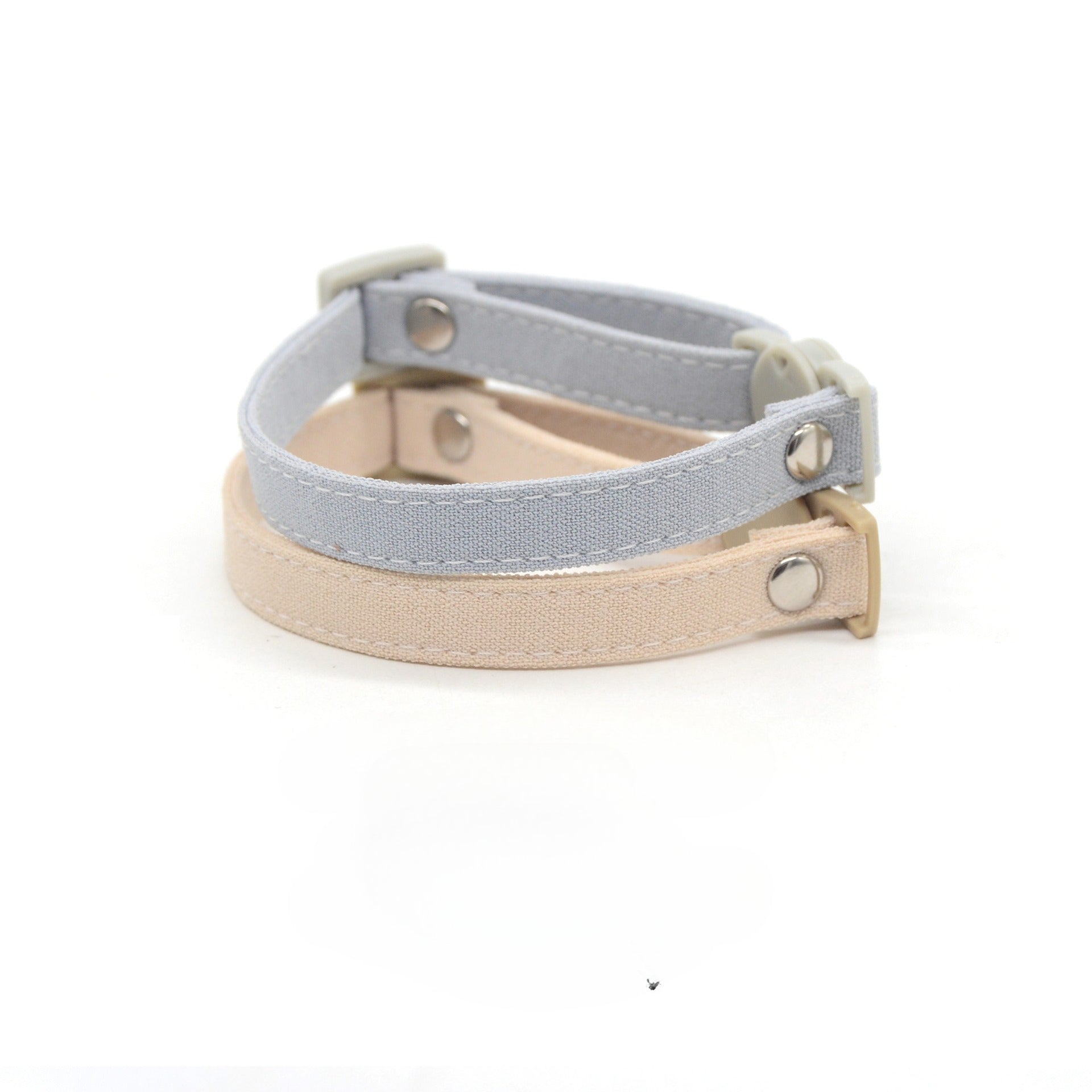 Close-up of Mokka cat collar showing adjustable strap and breakaway breakaway clasp