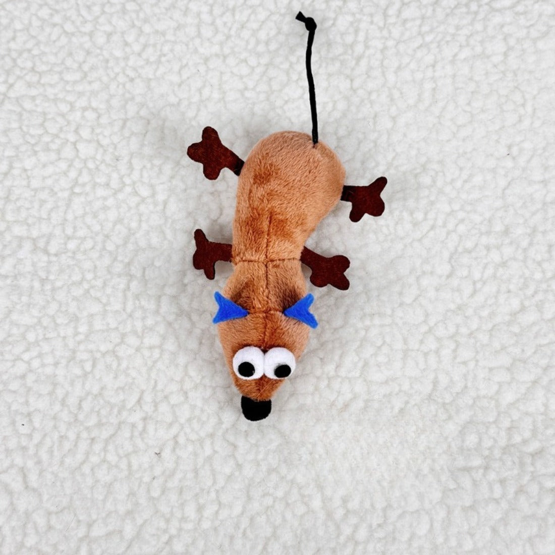 Moo mouse cat toy showing its small size suitable for cats to carry
