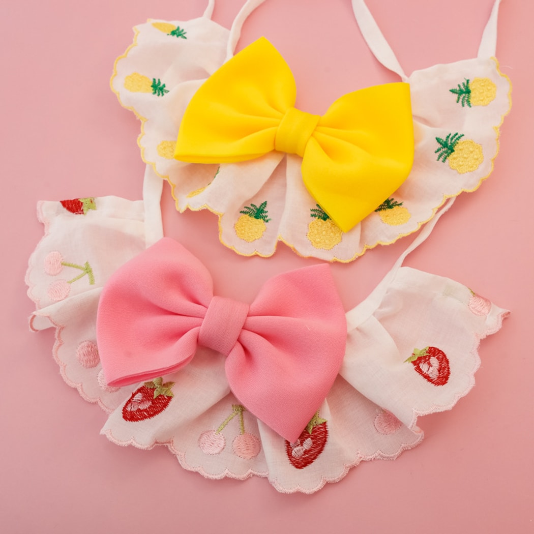 Mokka - Scalloped Floral Cat Neck Scarf Collar