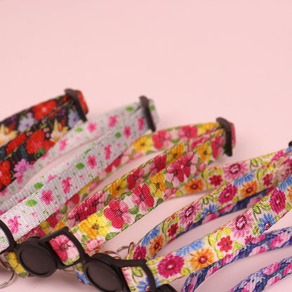 Mokka - Vintage-inspired Floral Print Cat Collar