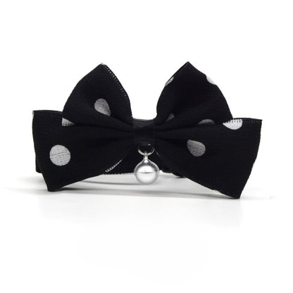 Side view of Mokka polka dot bow cat collar highlighting bow detail