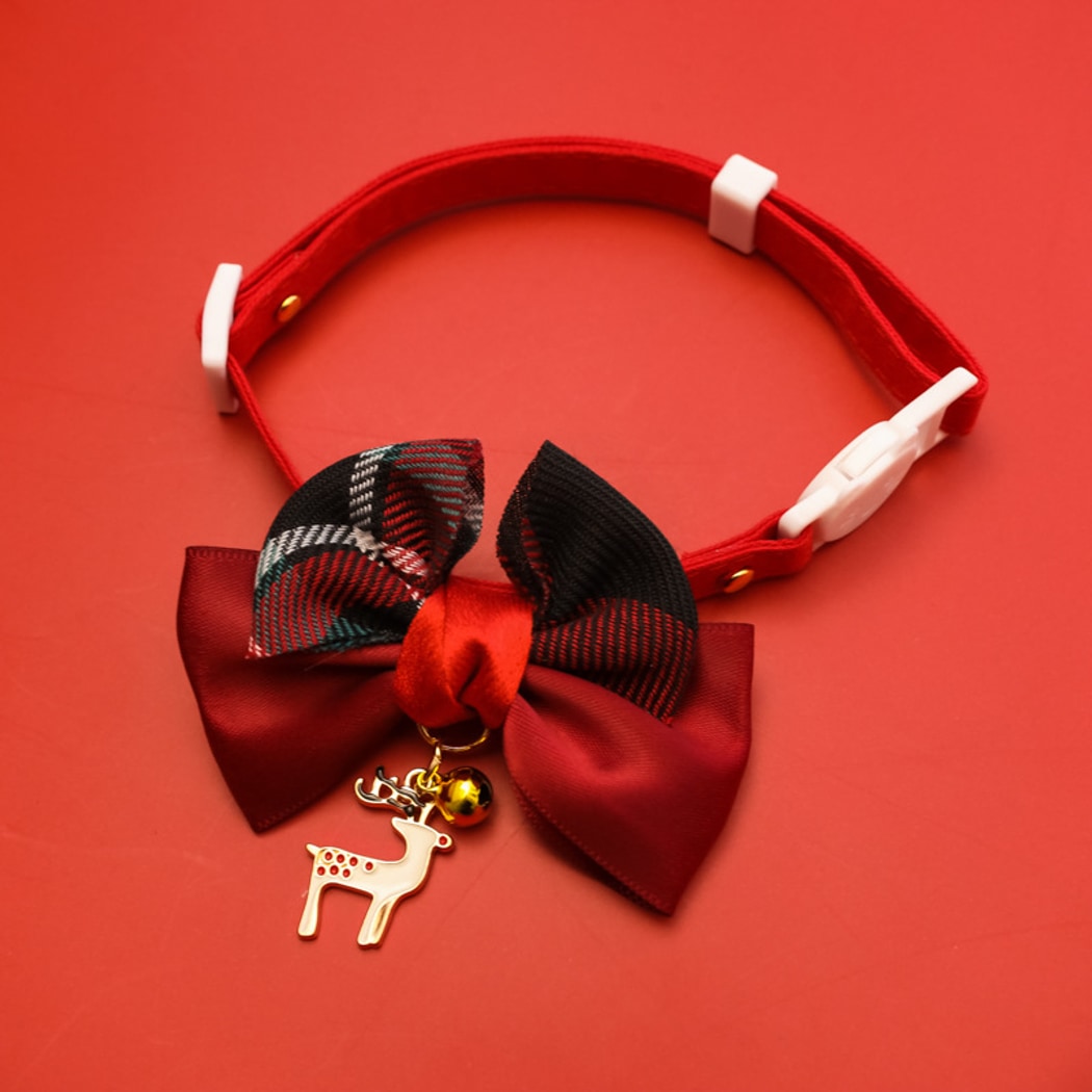 Christmoo - Christmas Bow Pattern Cat Collar