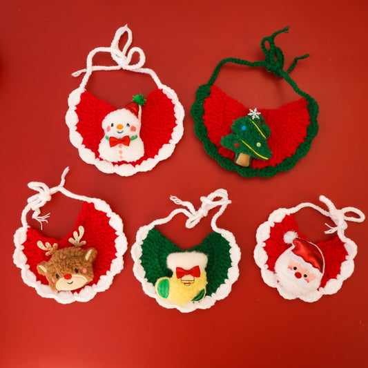 Christmoo - Festive Holiday Pattern Pet Bib