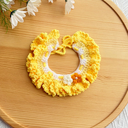 Mokka - Floral Ruffle Knit Cat Collar
