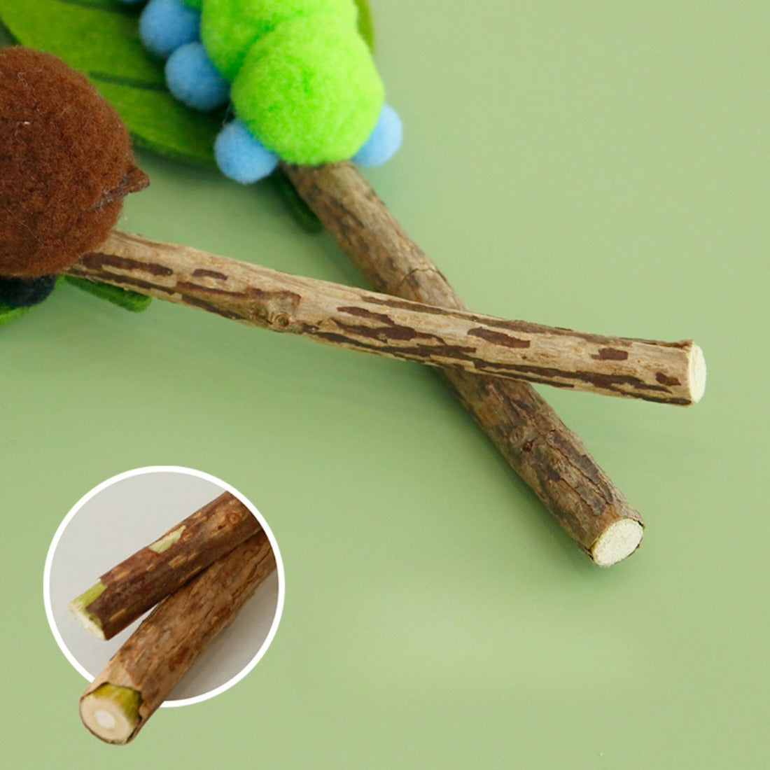 Moo - Insect-Themed Cat Chew Toy Set