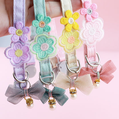 Mokka - Embroidered Floral Bow Detail Cat Collar