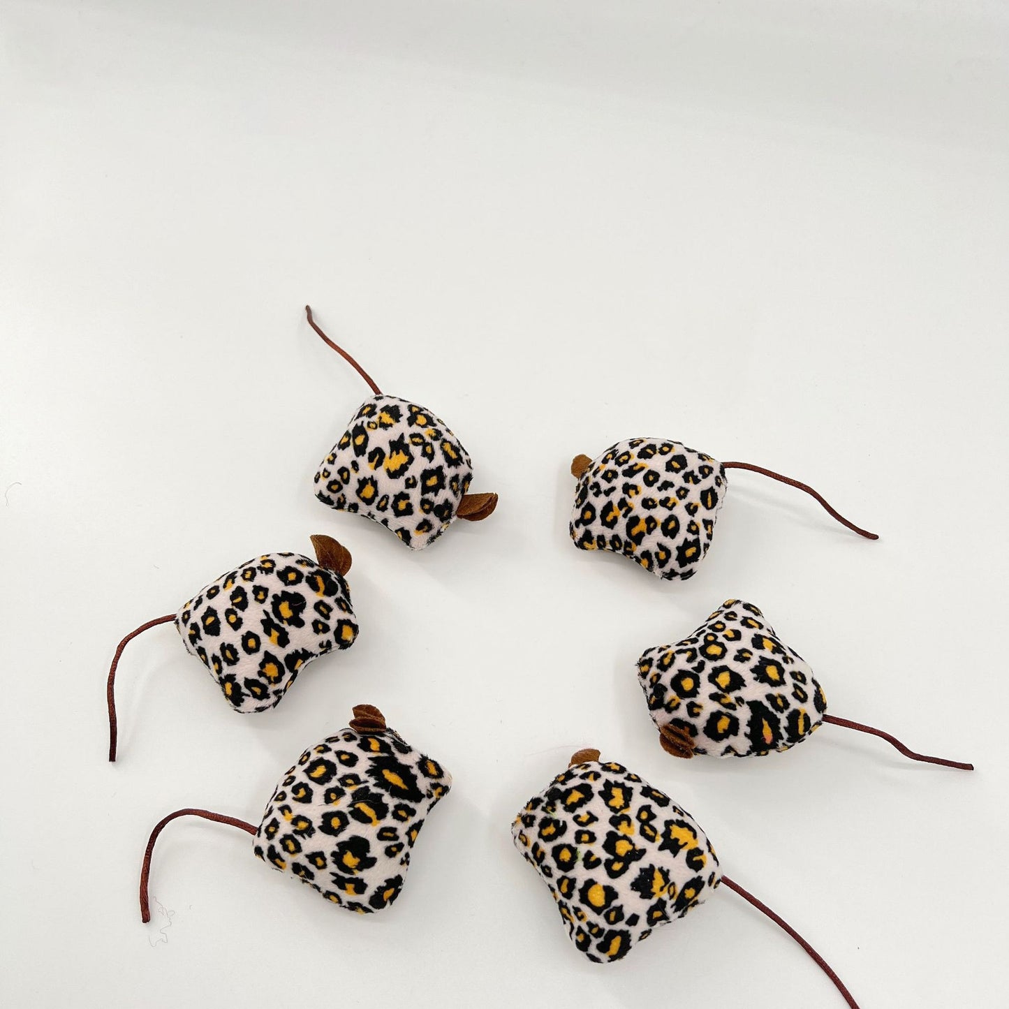 Moo - Leopard Print Mouse Cat Toys