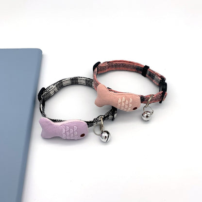 Mokka - Plush Fish Decorative Cat Collar