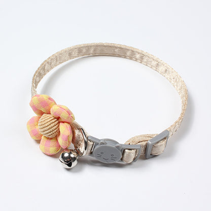 Mokka - Princess Style Flower Cat Collar with Bell