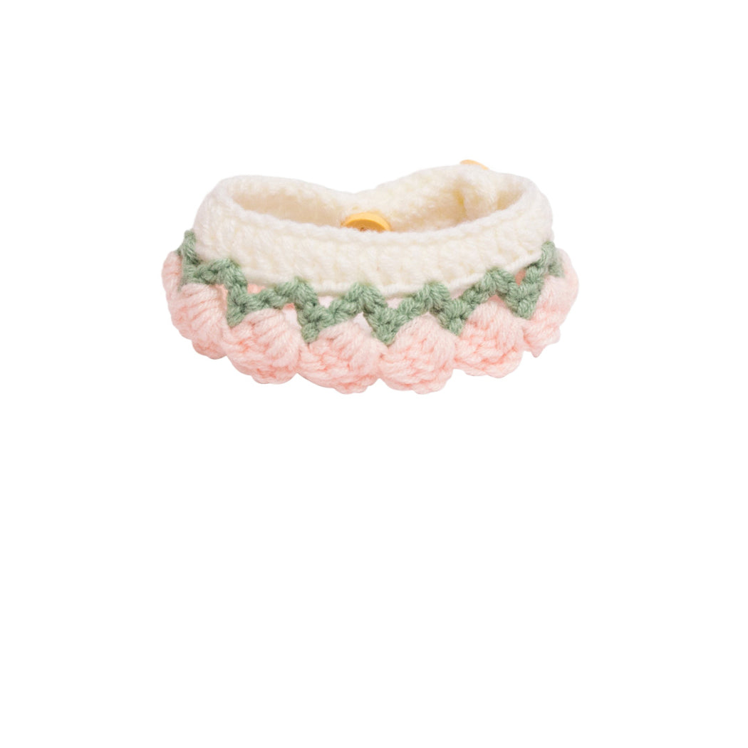 Mokka - Flower Scalloped Crochet Cat Collar